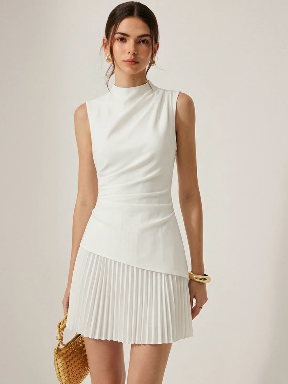 NWT Commense Sleeveless White Pleated Hem Dress
